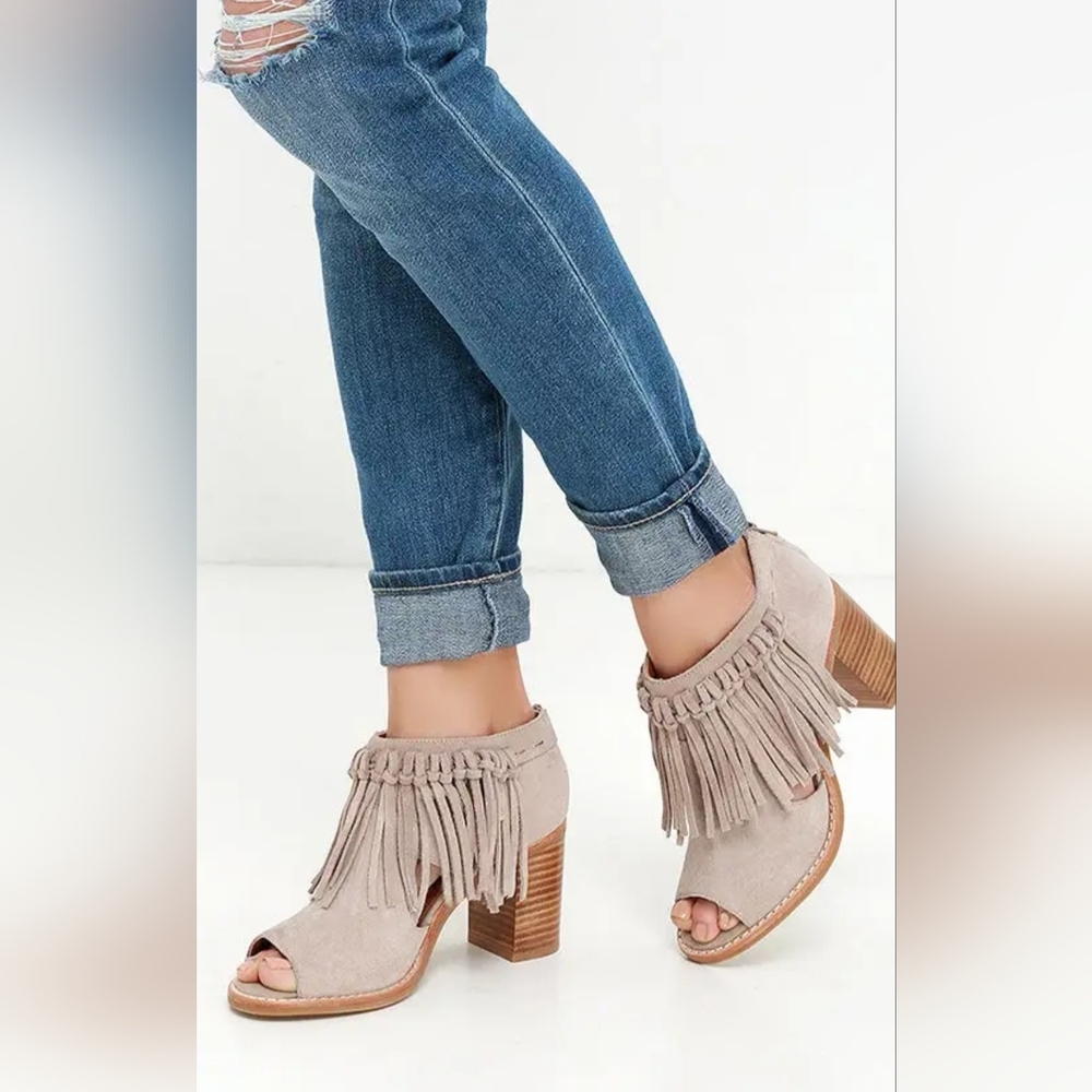 SBICCA HICKORY SUEDE BOOTIES - Picture 6 of 6